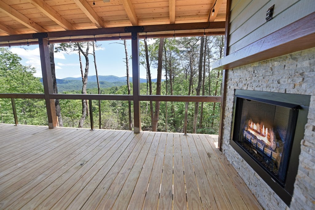 Blue Ridge, Georgia, 30513, United States, 2 Bedrooms Bedrooms, ,2 BathroomsBathrooms,Residential,For Sale,1805607