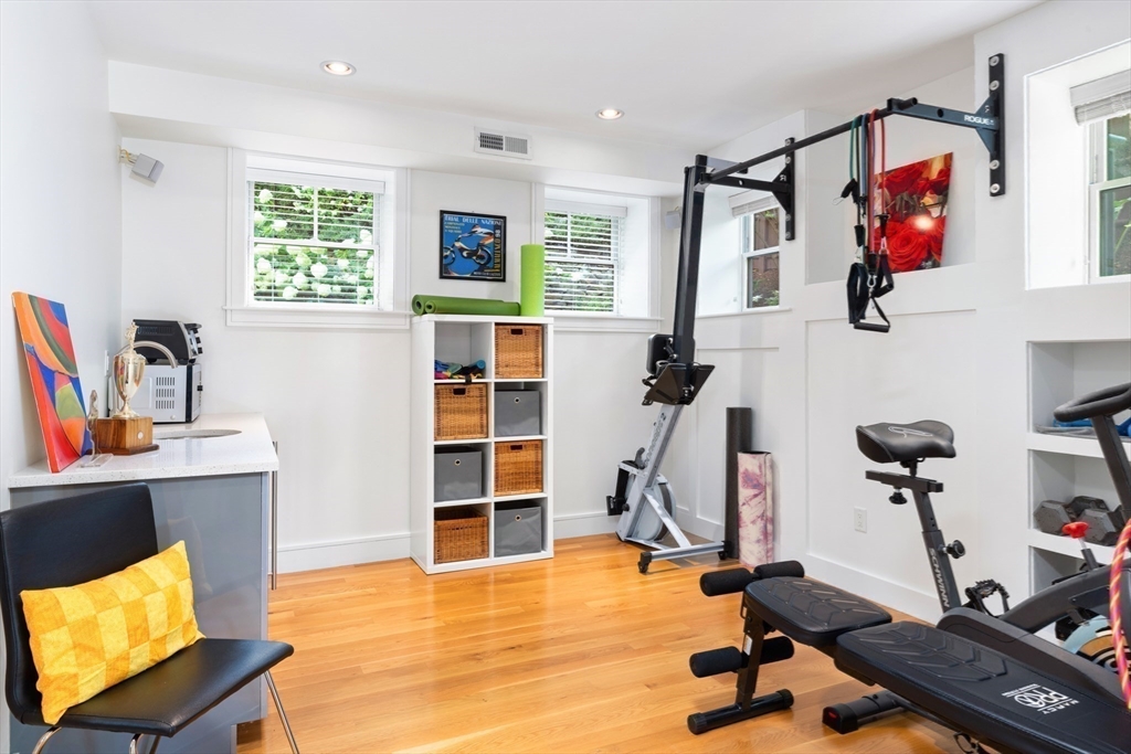Brookline, Massachusetts, 02245, United States, 5 Bedrooms Bedrooms, ,5 BathroomsBathrooms,Residential,For Sale,1940538