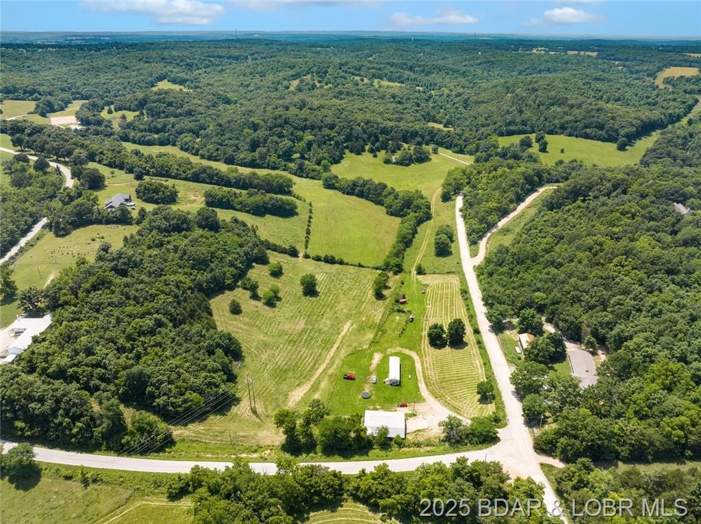 Camdenton, Missouri, 65020, United States, 5 Bedrooms Bedrooms, ,5 BathroomsBathrooms,Residential,For Sale,1850376
