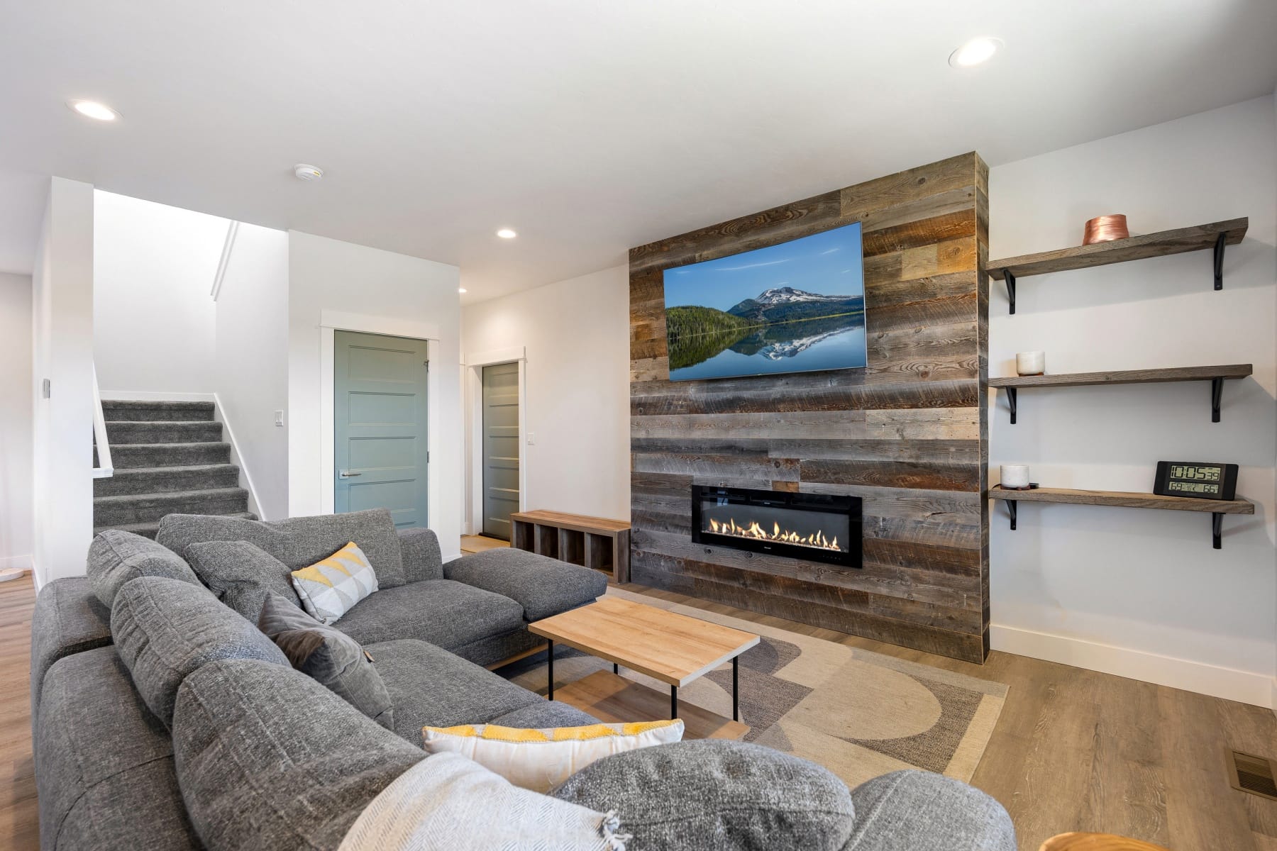  2350 NE Purcell Court Bend, OR 97701 - 物件實景