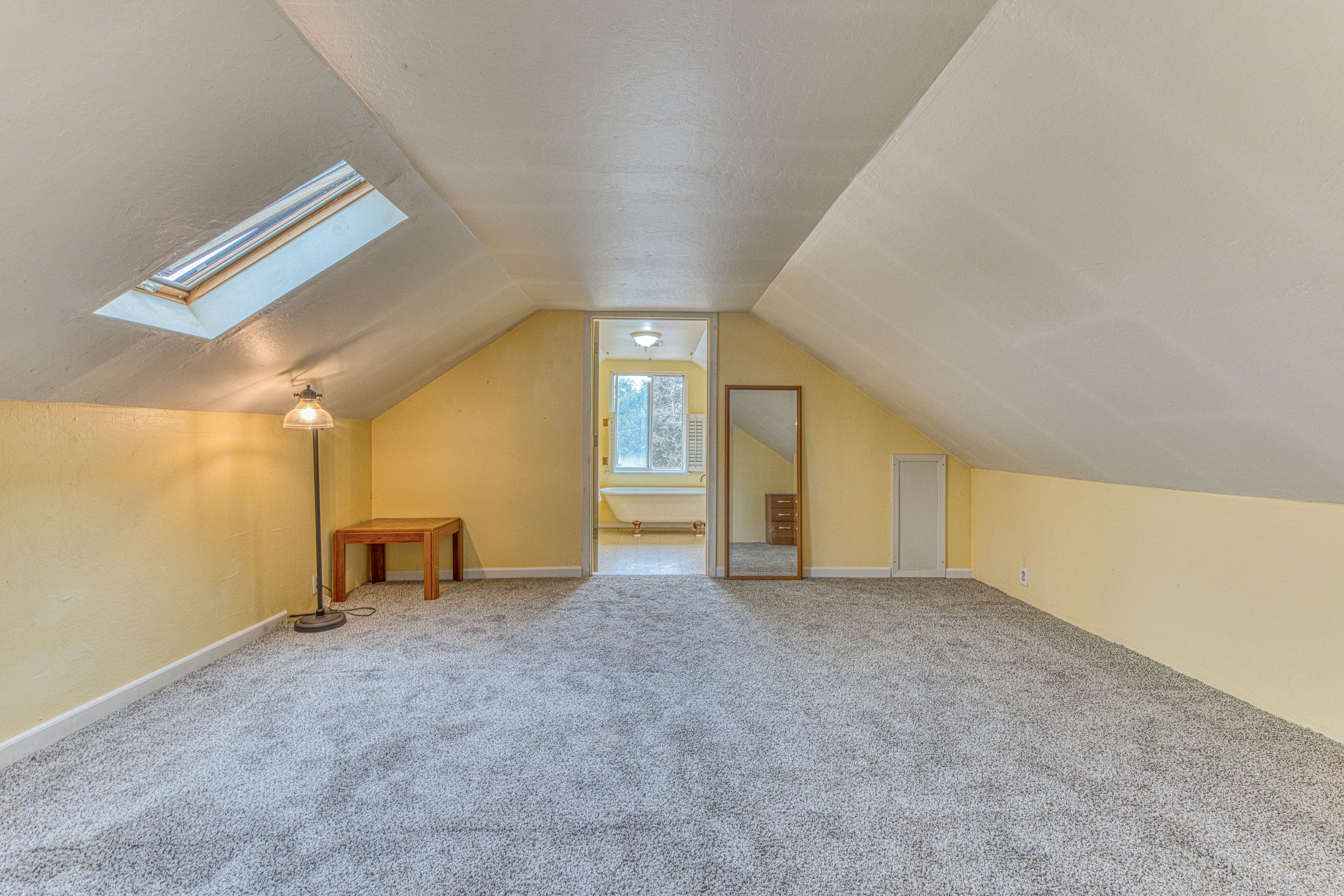  501 Maher Road #A, Royal Oaks - 物件實景