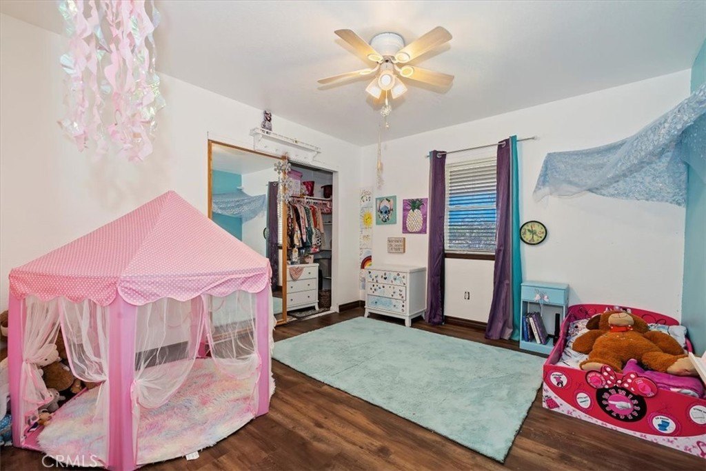 Hesperia, California, 92344, United States, 4 Bedrooms Bedrooms, ,2 BathroomsBathrooms,Residential,For Sale,1992060