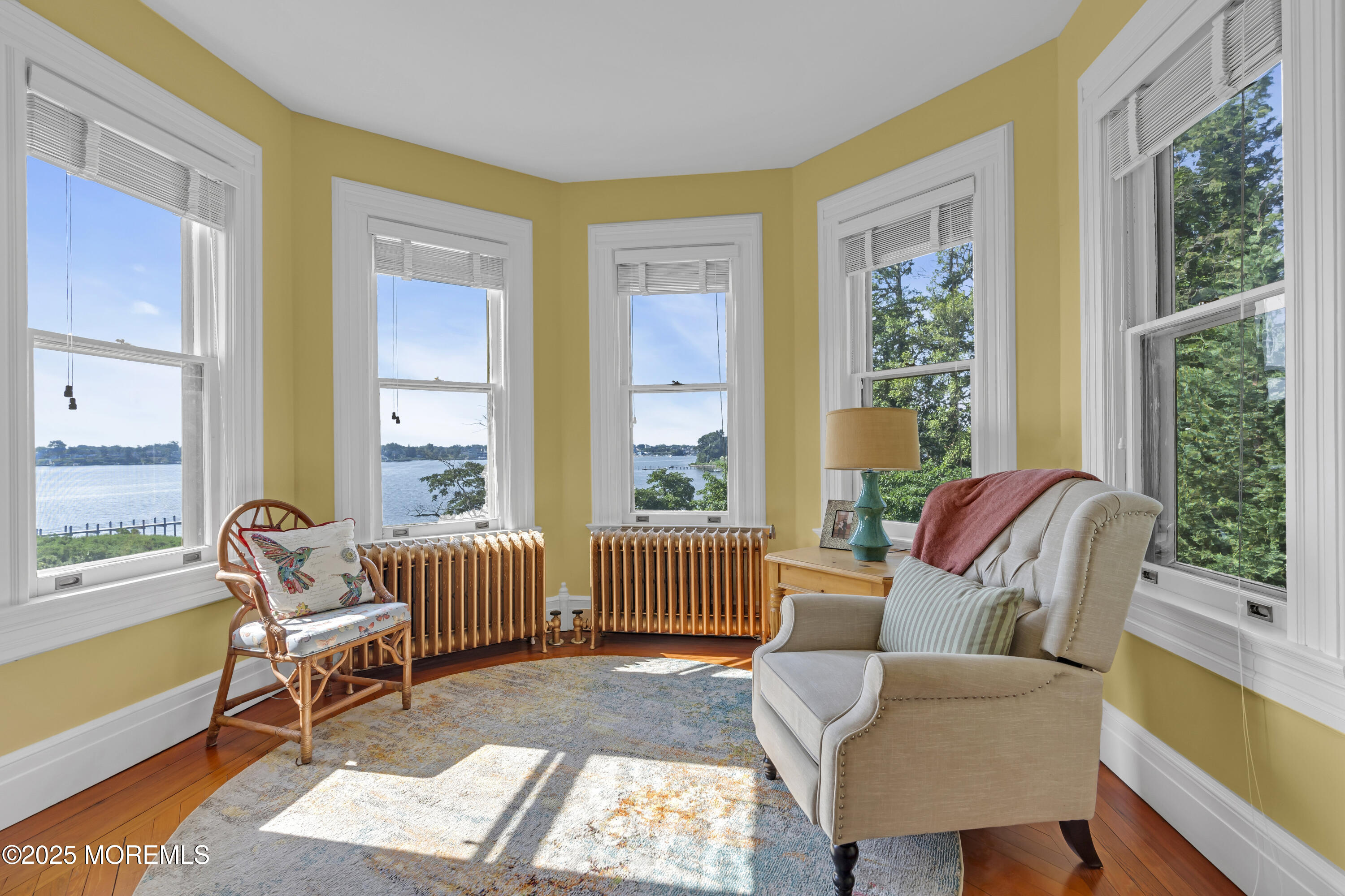Red Bank, New Jersey, 07701, United States, 9 Bedrooms Bedrooms, ,6 BathroomsBathrooms,Residential,For Sale,1934404