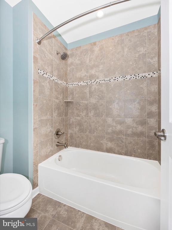 Frederick, Maryland, 21703, United States, 3 Bedrooms Bedrooms, ,3 BathroomsBathrooms,Residential,For Sale,1935549