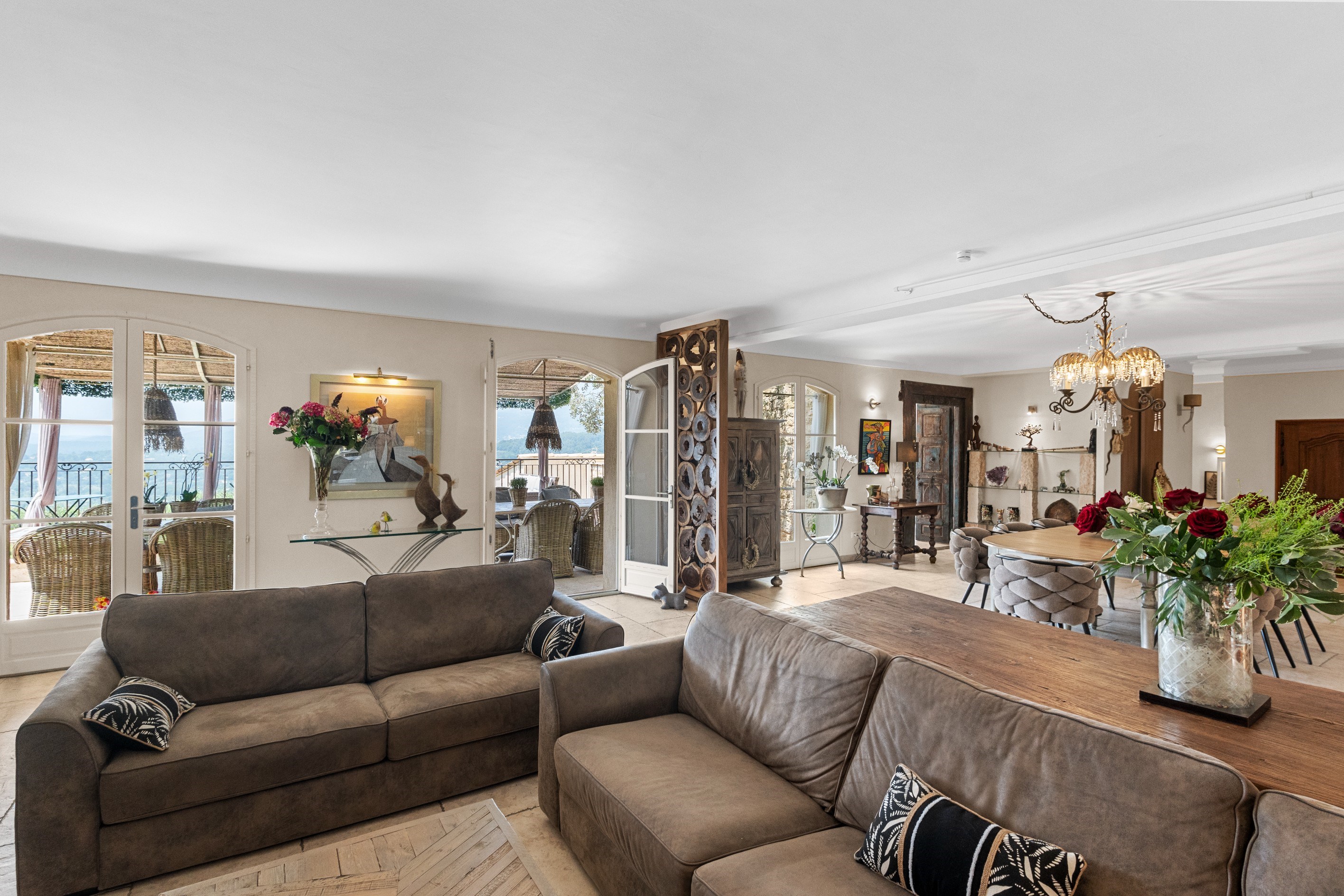  Elegant provençal estate with heated pool and views near Fayence village - 物件實景