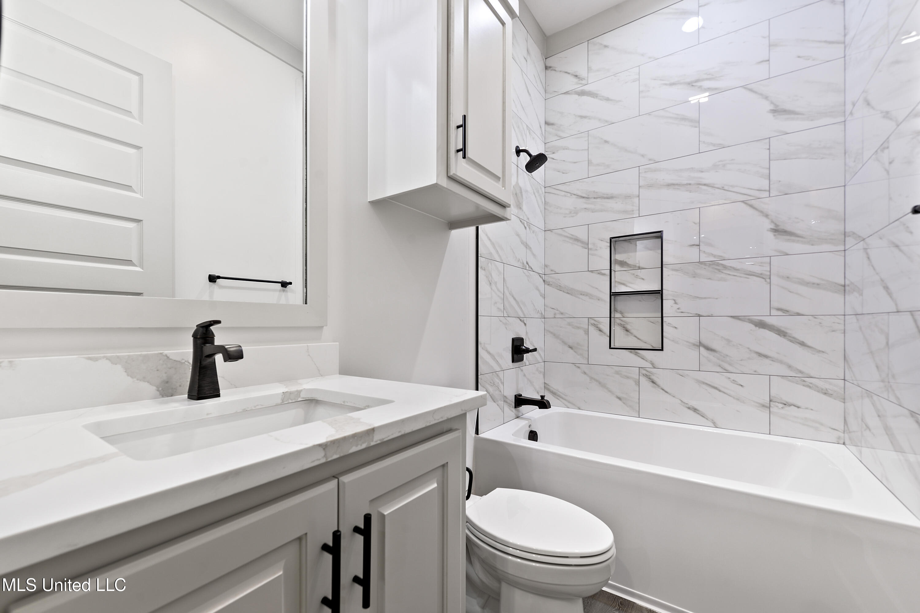 Pass Christian, Mississippi, 39571, United States, 4 Bedrooms Bedrooms, ,3 BathroomsBathrooms,Residential,For Sale,1966629