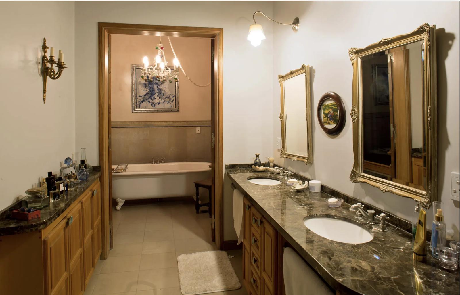 Lujan De Cuyo, AR-M, AR, 5 Bedrooms Bedrooms, ,8 BathroomsBathrooms,Residential,For Sale,1999071