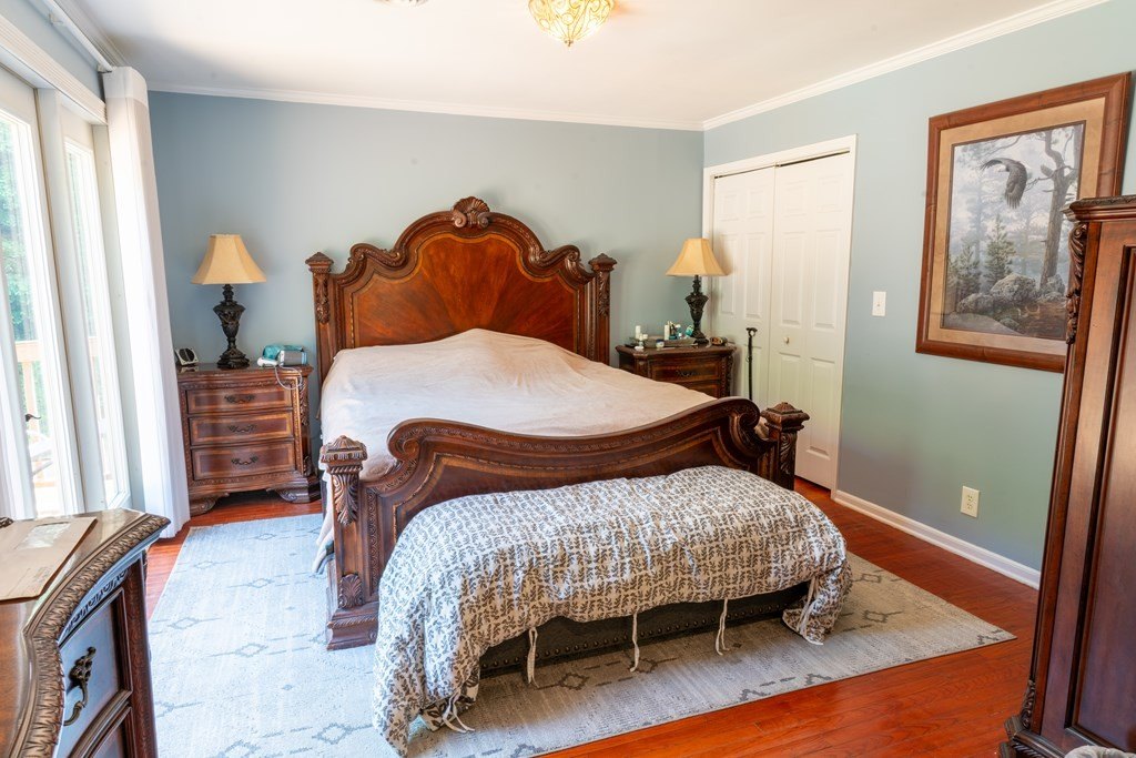 Prestonsburg, Kentucky, 41653, United States, 4 Bedrooms Bedrooms, ,5 BathroomsBathrooms,Residential,For Sale,2048061