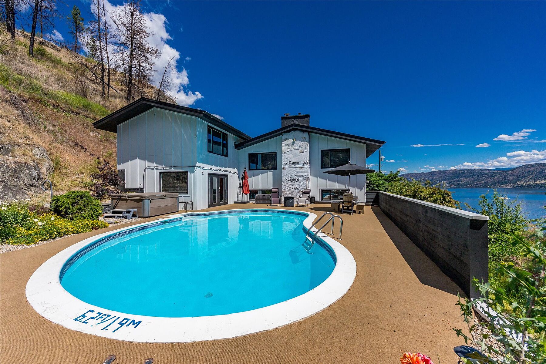  Timeless Design with a Pool - 物件實景