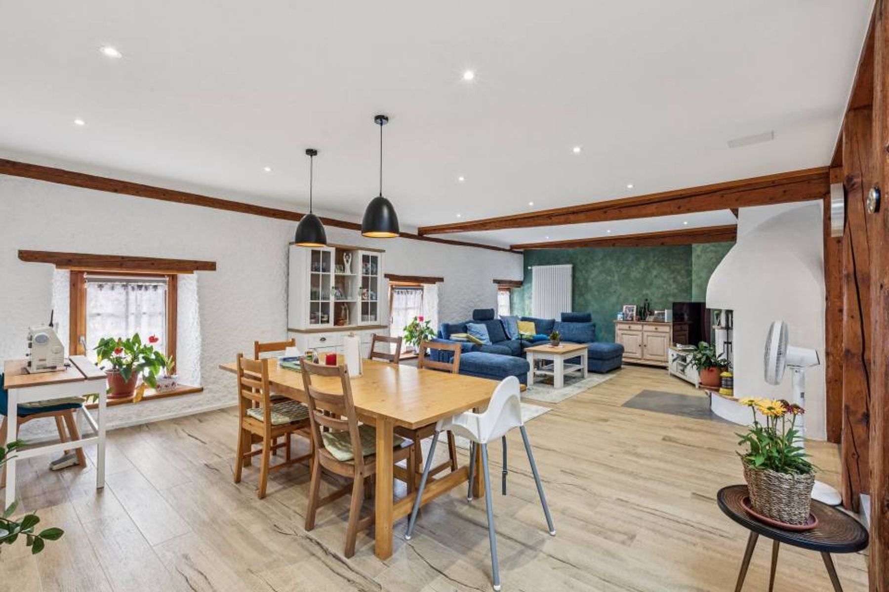  RENOVATED FARMHOUSE WITH GREAT POTENTIAL FOR EXPANSION - 物件實景
