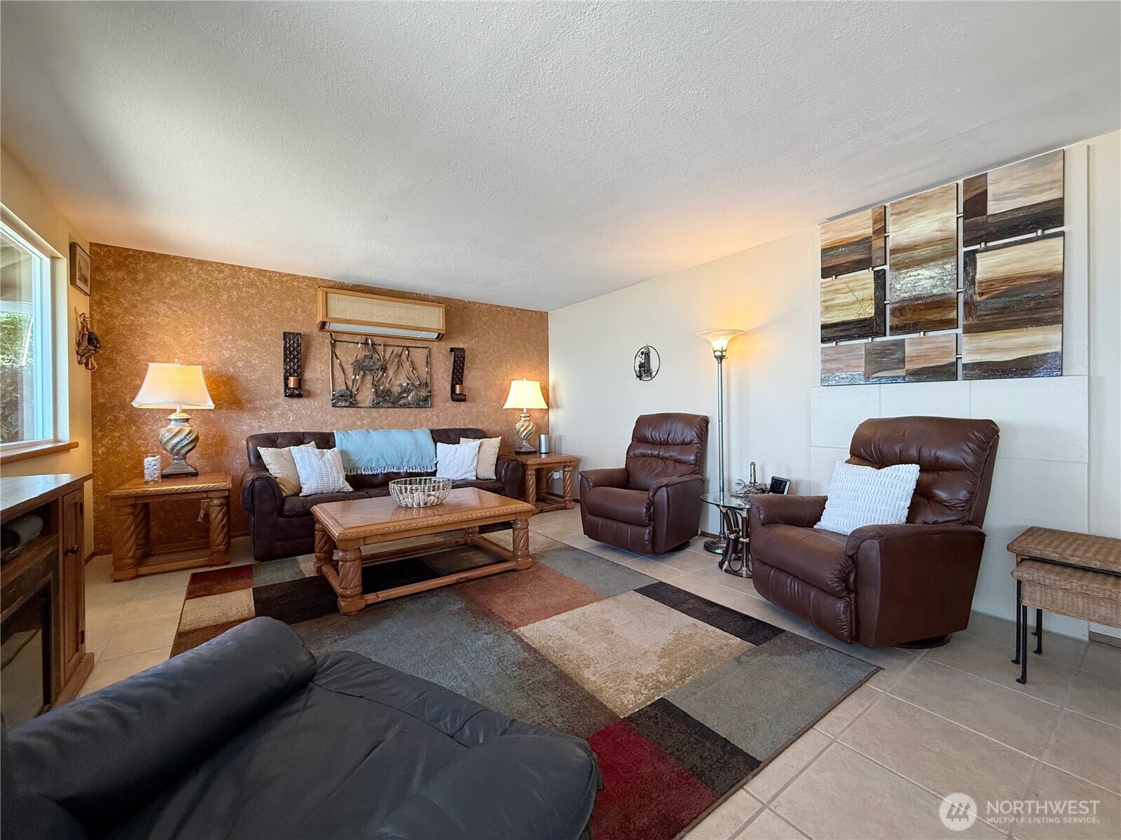 Hat Island, Washington, 98206, United States, 2 Bedrooms Bedrooms, ,1 BathroomBathrooms,Residential,For Sale,2006493