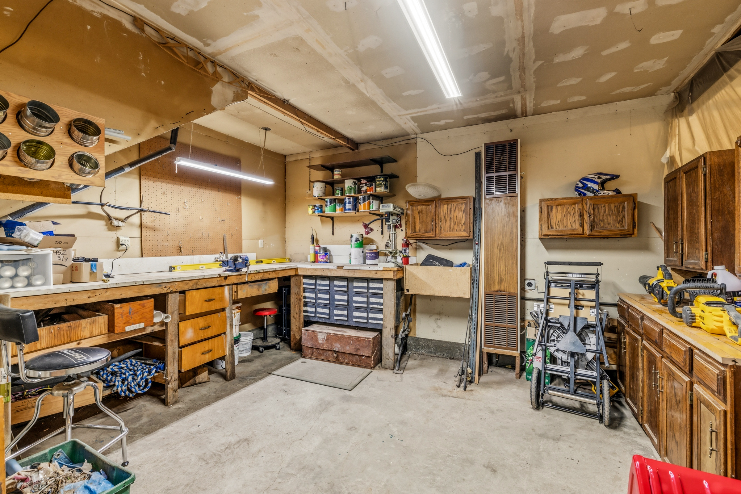 Historic Charm on 0.59 Acres - 物件實景