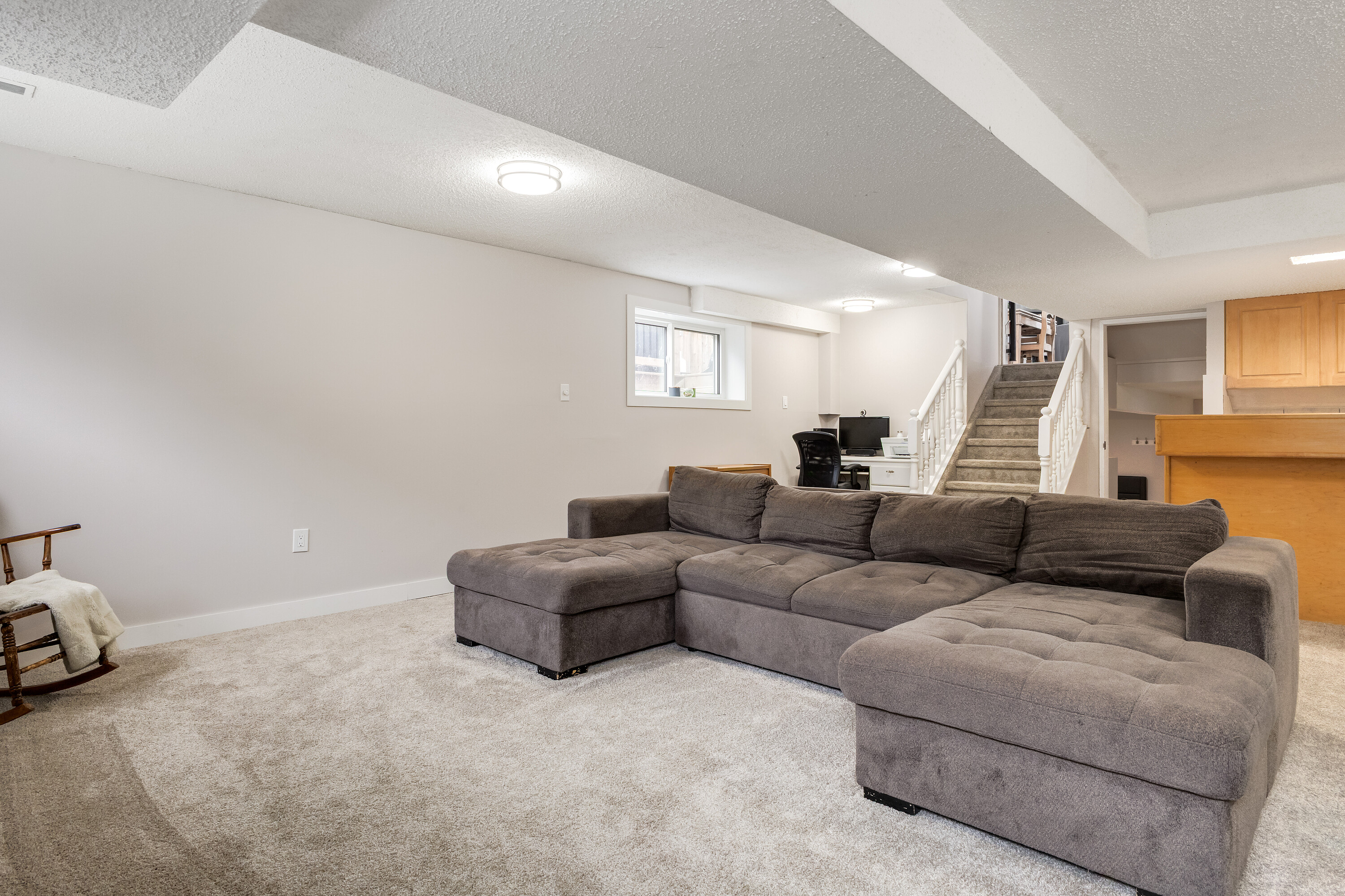  228 Deer Ridge Place SE - 物件實景