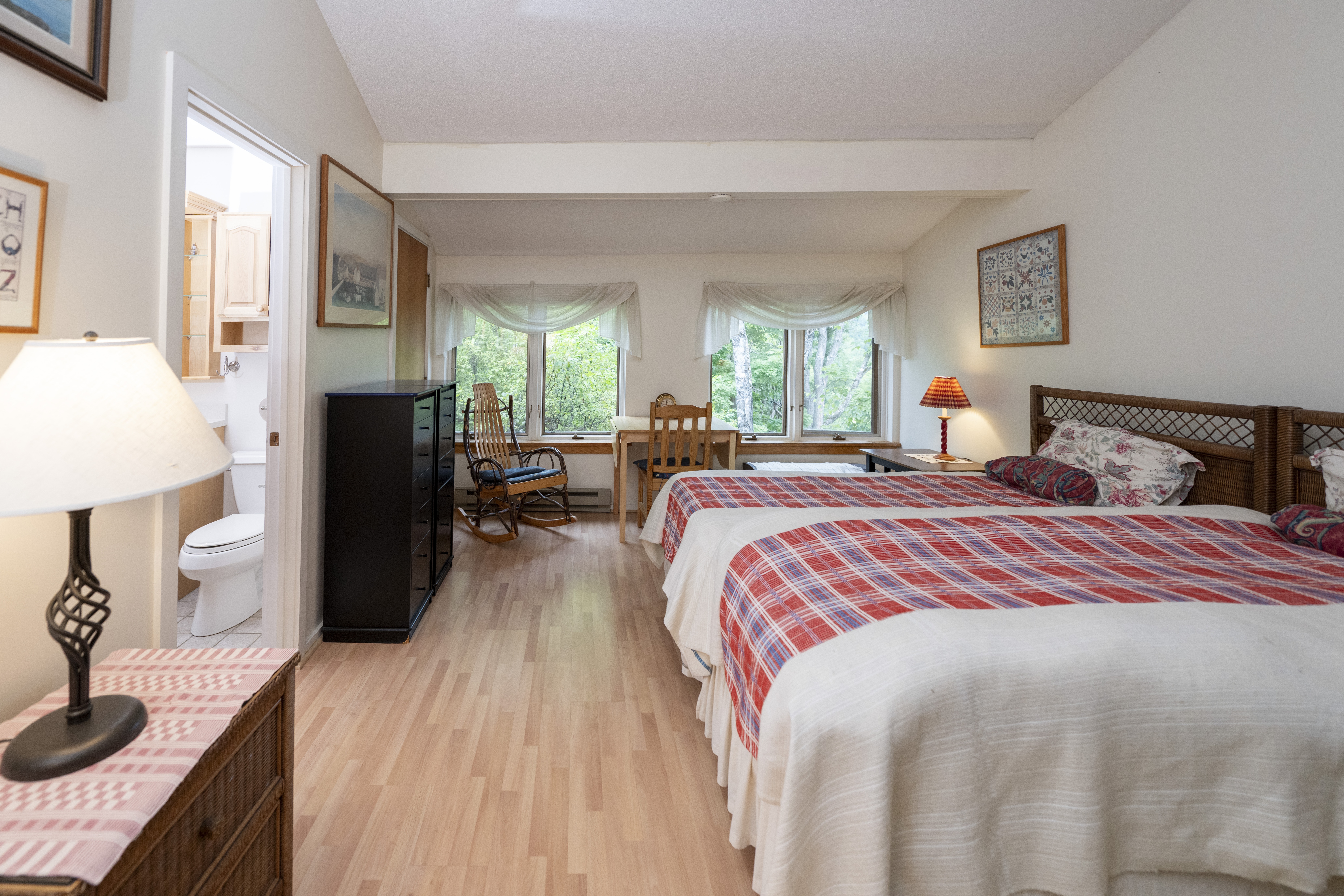  3755 Quechee Main Street - 物件實景