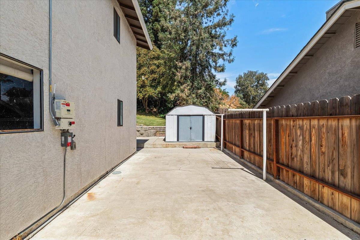 Oakdale, California, 95361, United States, 3 Bedrooms Bedrooms, ,3 BathroomsBathrooms,Residential,For Sale,1923997