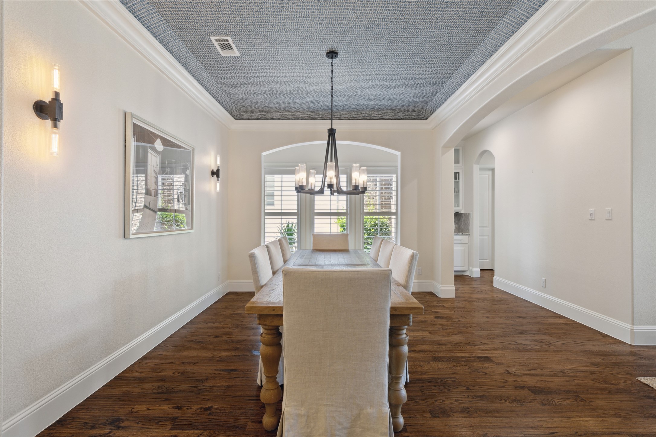 Benbrook, Texas, 76126, United States, 4 Bedrooms Bedrooms, ,5 BathroomsBathrooms,Residential,For Sale,1958044