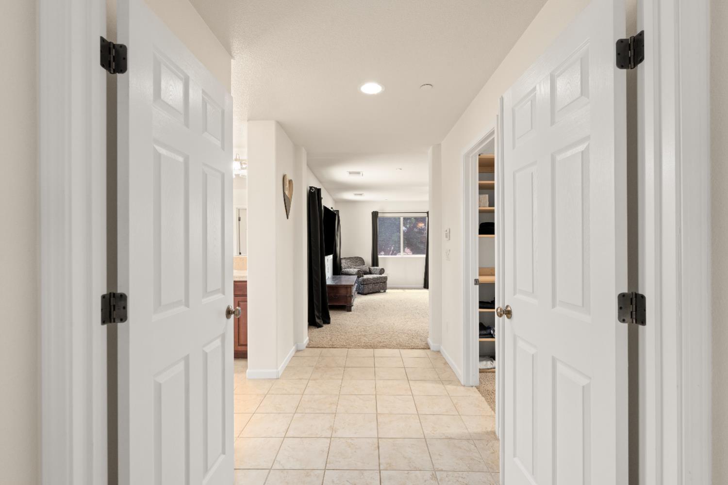 Lincoln, California, 95648, United States, 5 Bedrooms Bedrooms, ,4 BathroomsBathrooms,Residential,For Sale,2035339