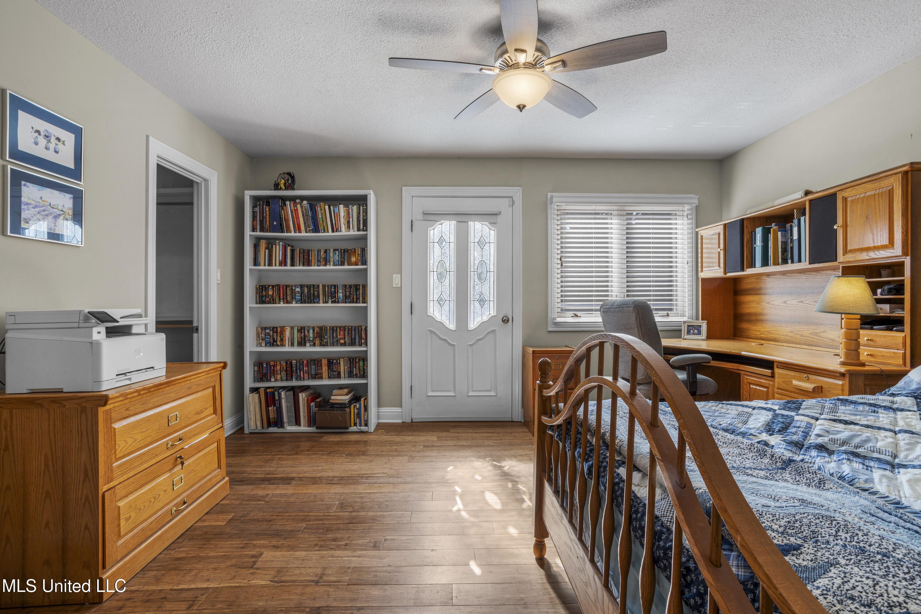 Gulfport, Mississippi, 39507, United States, 4 Bedrooms Bedrooms, ,4 BathroomsBathrooms,Residential,For Sale,1974539