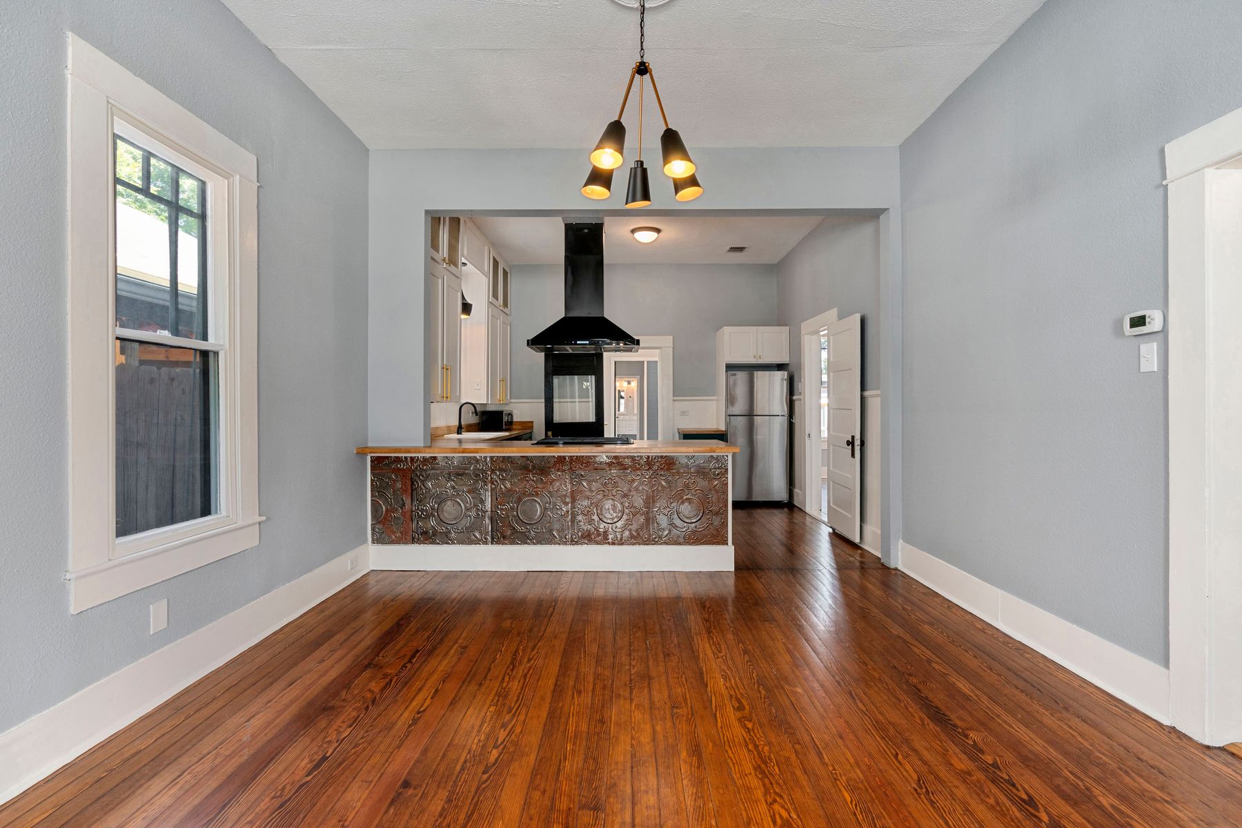  Charming Folk Victorian in Dignowity Hill - 物件實景