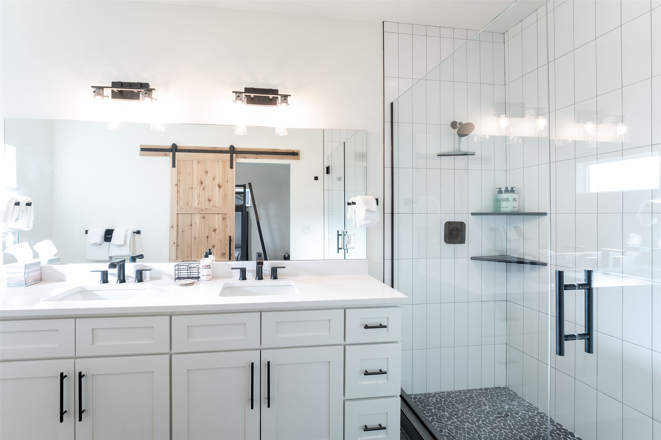  240 Opal Drive, B18 - 物件實景