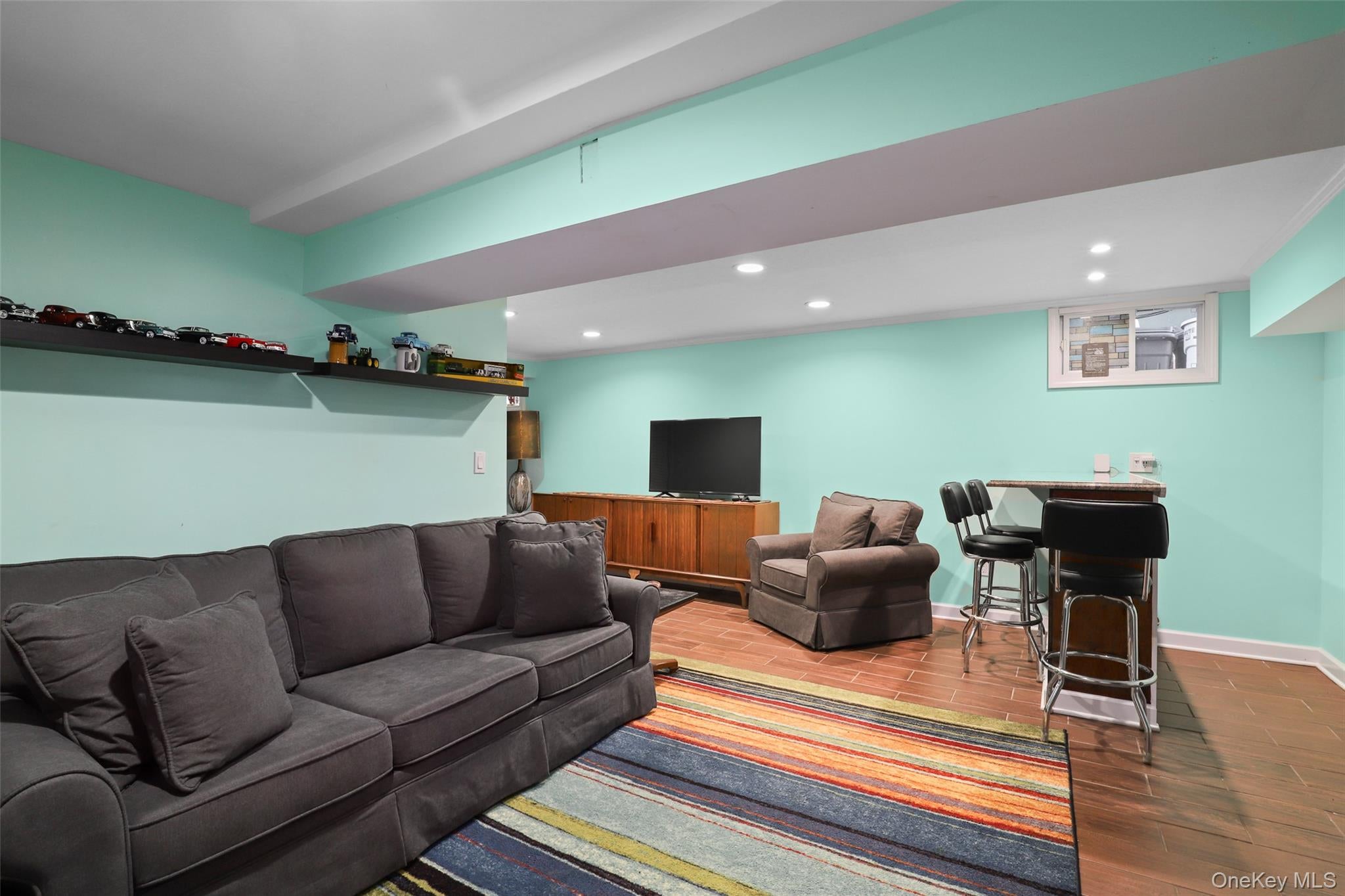 Ossining, New York, 10562, United States, 3 Bedrooms Bedrooms, ,2 BathroomsBathrooms,Residential,For Sale,1922998