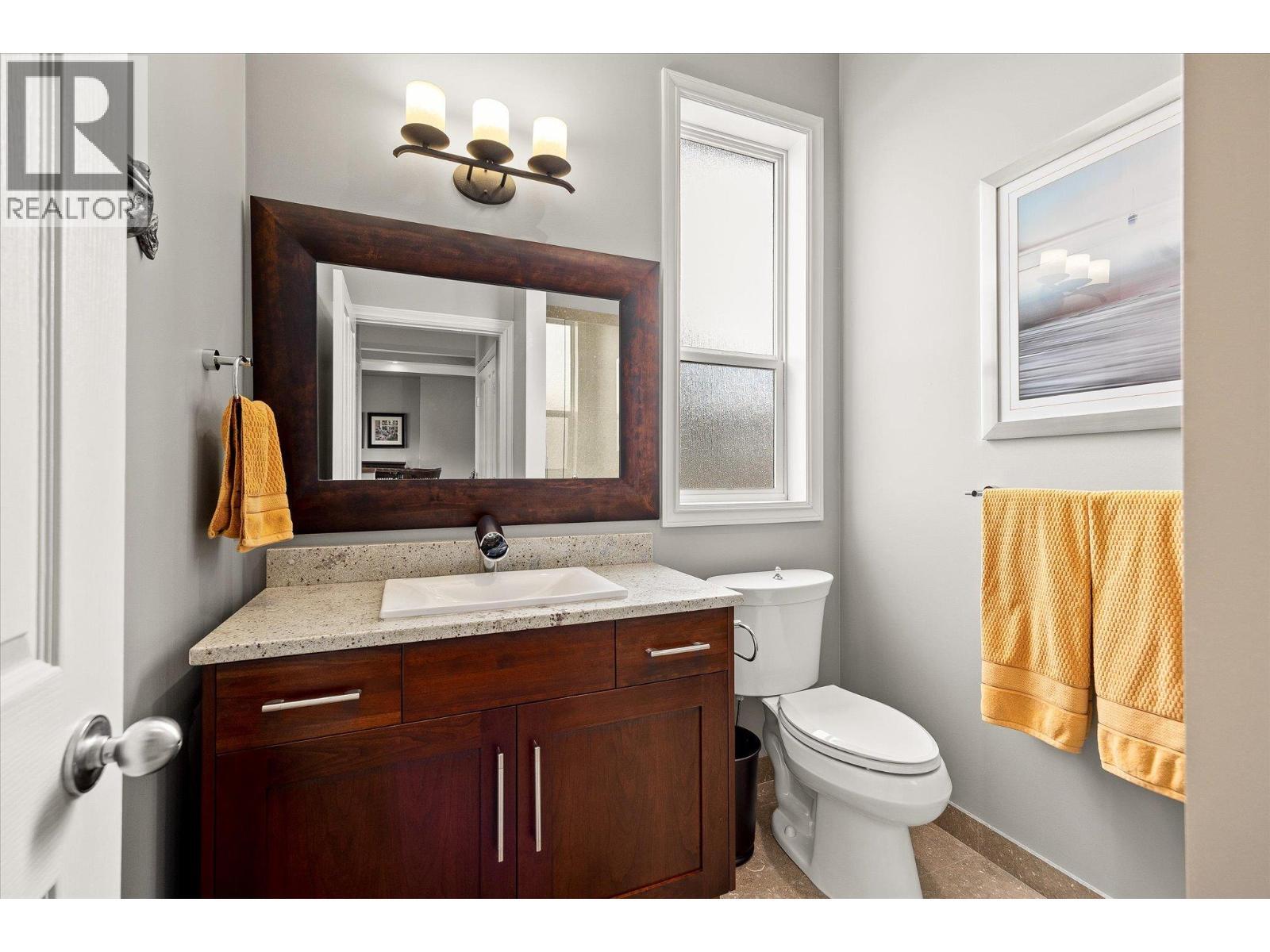 LAKE COUNTRY, British Columbia, V4V 2K7, CA, 4 Bedrooms Bedrooms, ,4 BathroomsBathrooms,Residential,For Sale,1960852