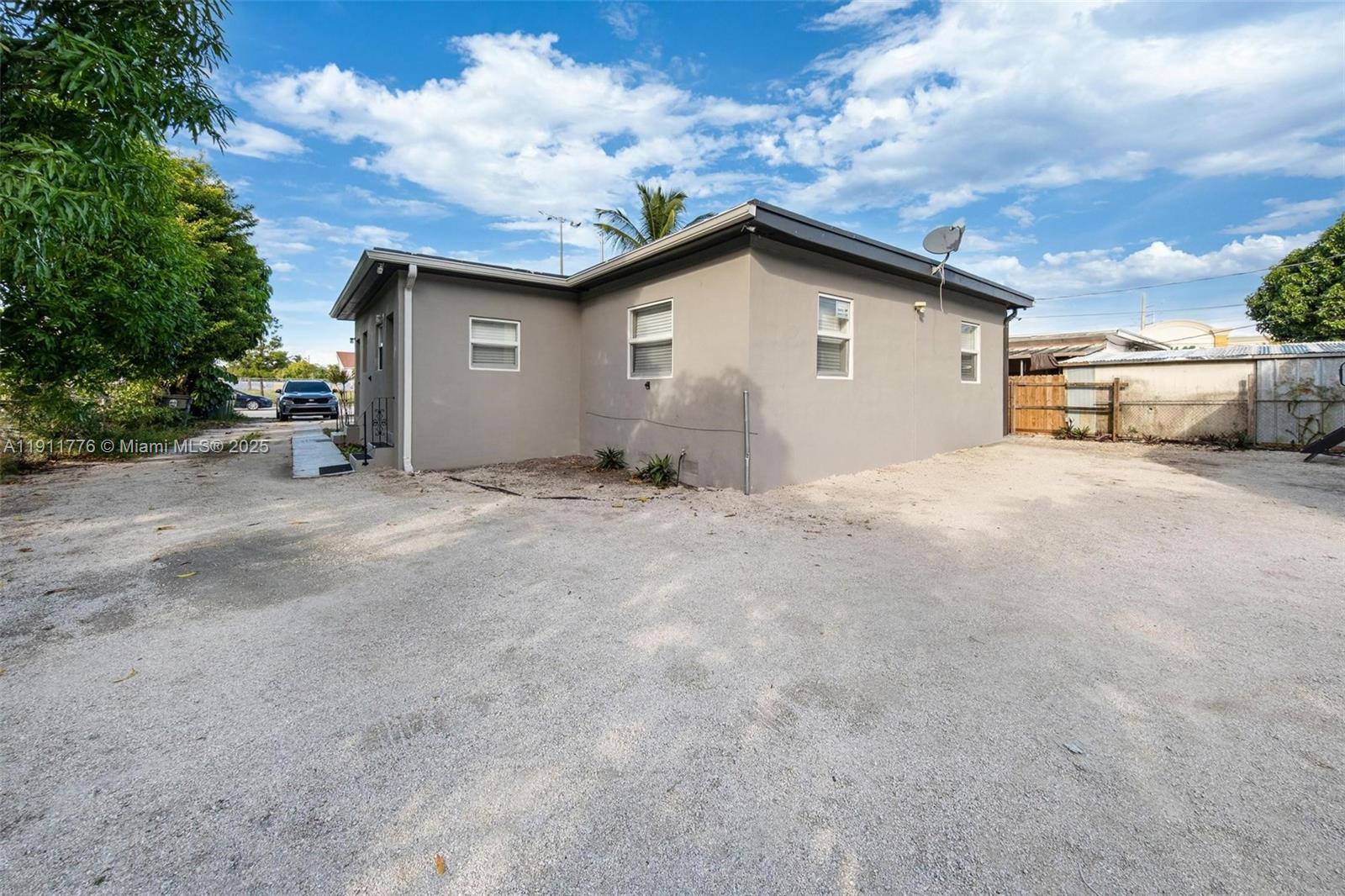 North Miami, Florida, 33168, United States, ,Residential,For Sale,1991833