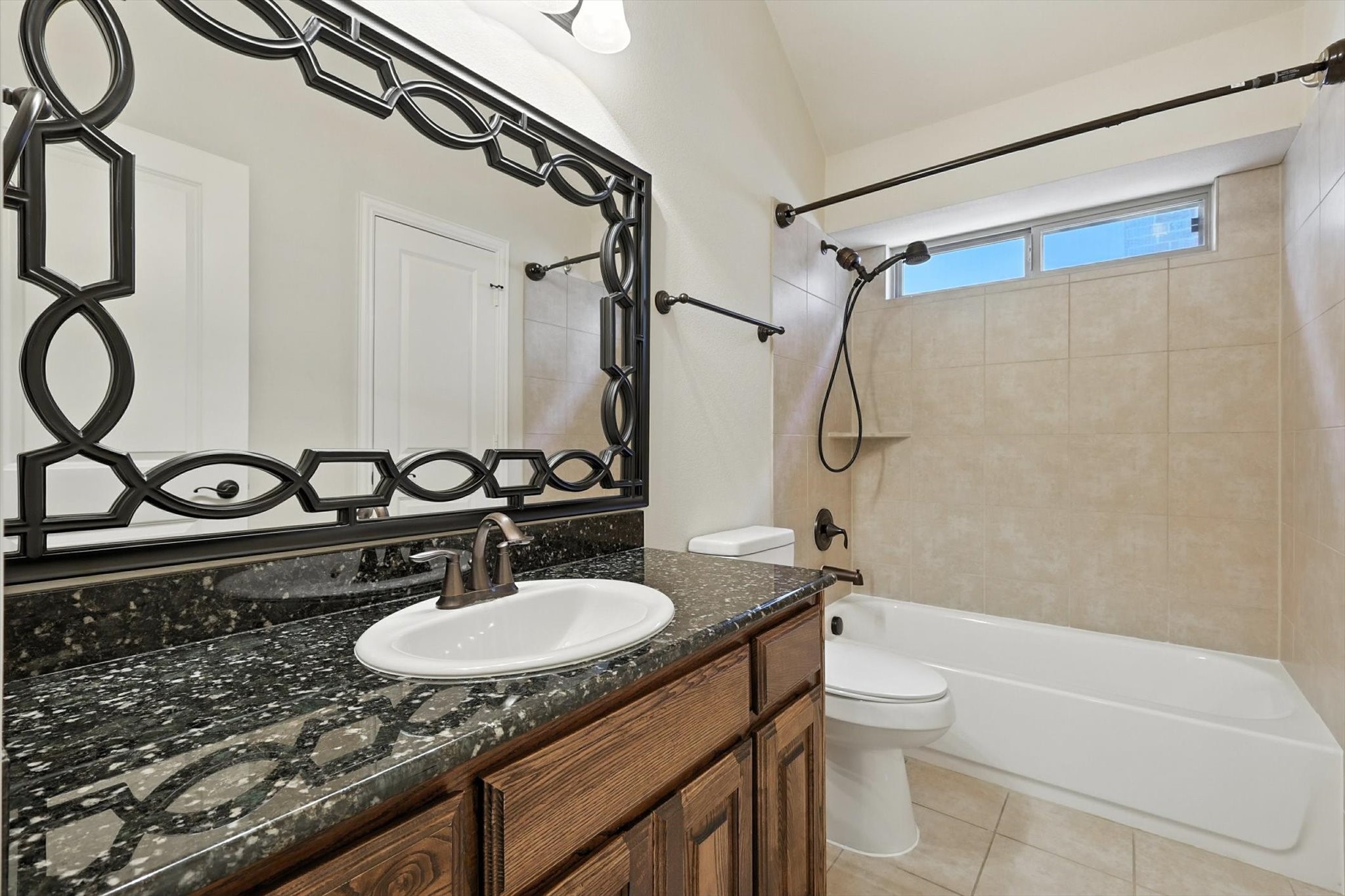 Highland Village, Texas, 75077, United States, 4 Bedrooms Bedrooms, ,4 BathroomsBathrooms,Residential,For Sale,1821197