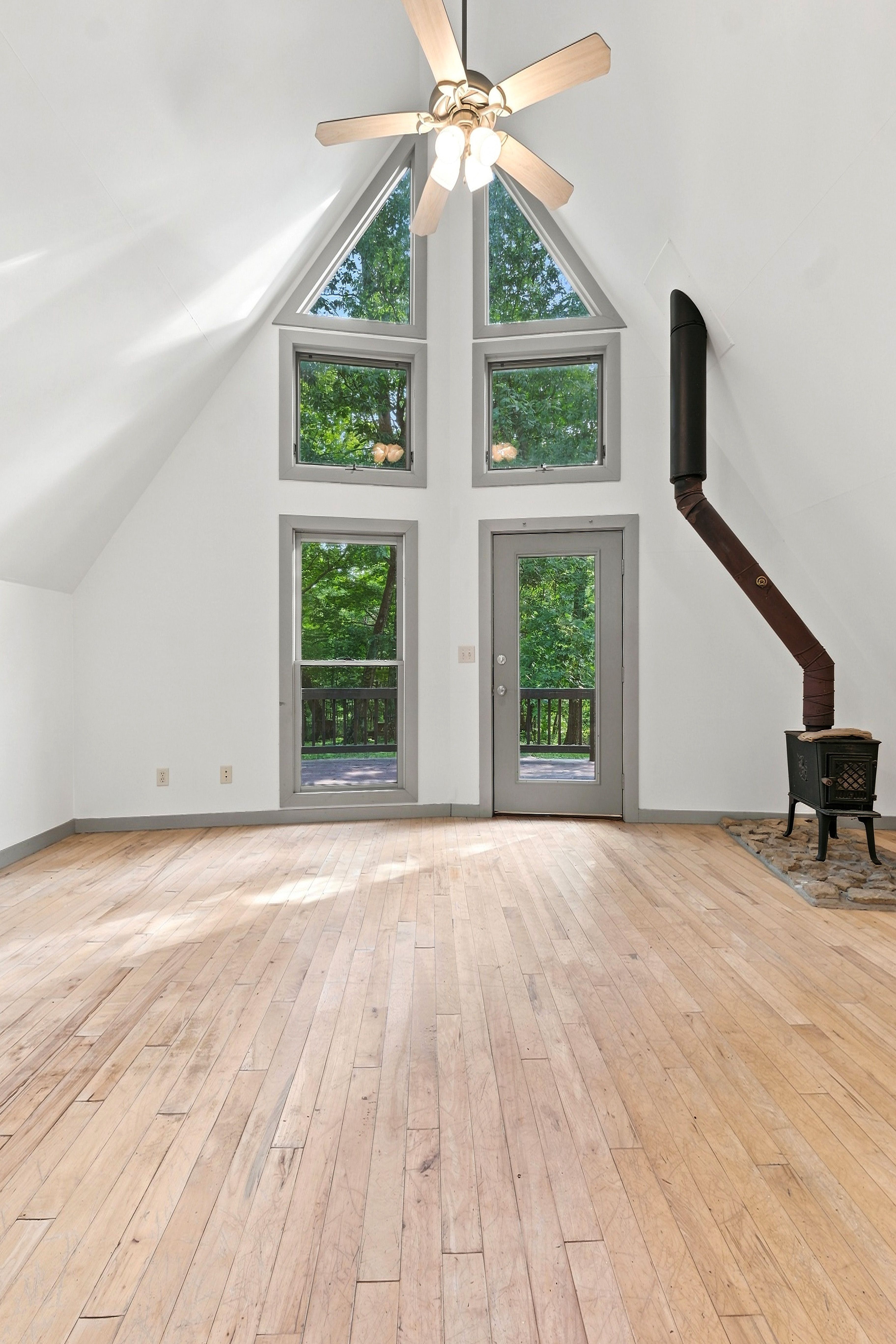  3870 North Leval Ratt Road, Scottsburg, IN 47170 - 物件實景