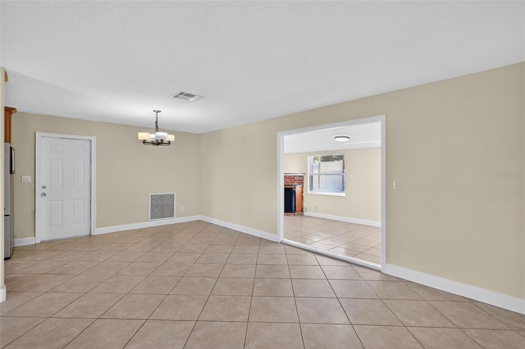 St Petersburg, Florida, 33711, United States, 3 Bedrooms Bedrooms, ,2 BathroomsBathrooms,Residential,For Sale,1989054