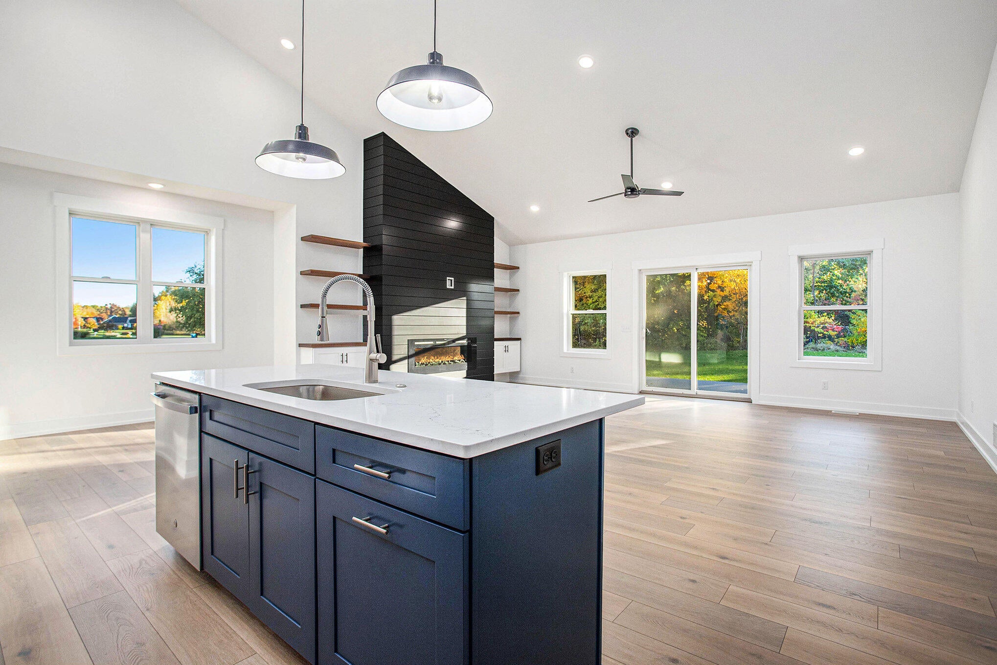 Kalamazoo, Michigan, 49009, United States, 3 Bedrooms Bedrooms, ,2 BathroomsBathrooms,Residential,For Sale,1984437