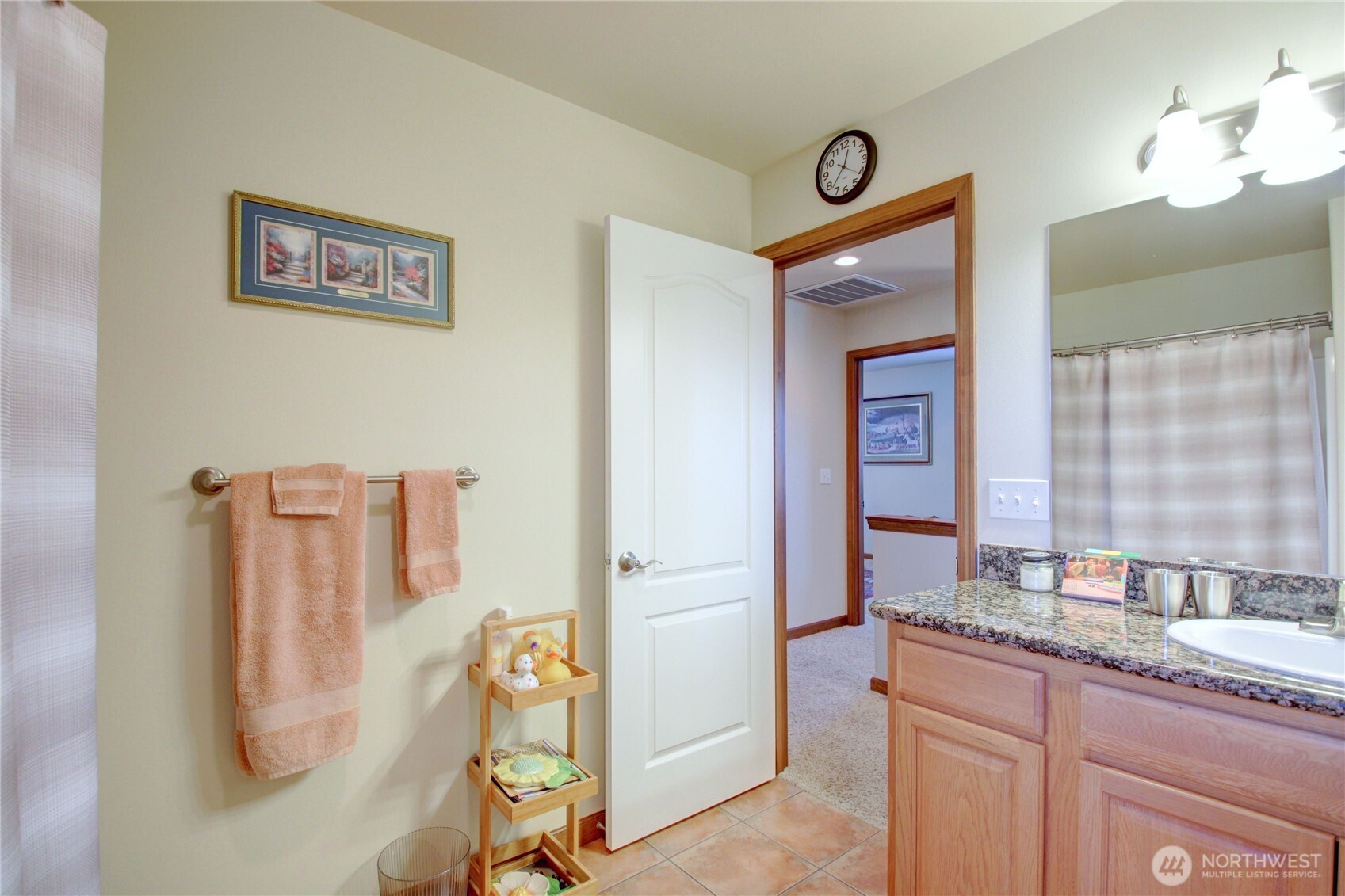 Mount Vernon, Washington, 98273, United States, 4 Bedrooms Bedrooms, ,3 BathroomsBathrooms,Residential,For Sale,2013075