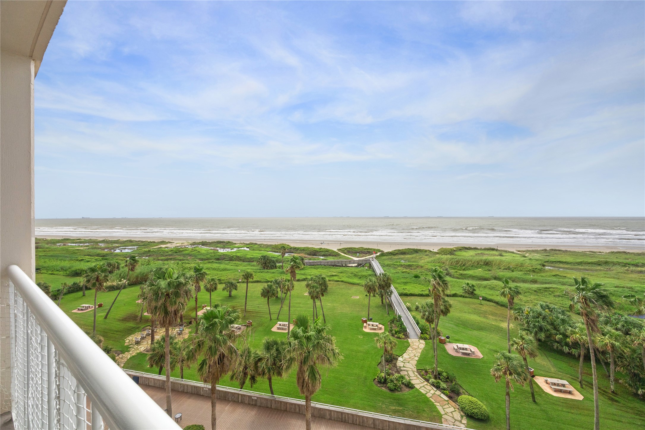  1401 E Beach Drive #509 - 物件實景