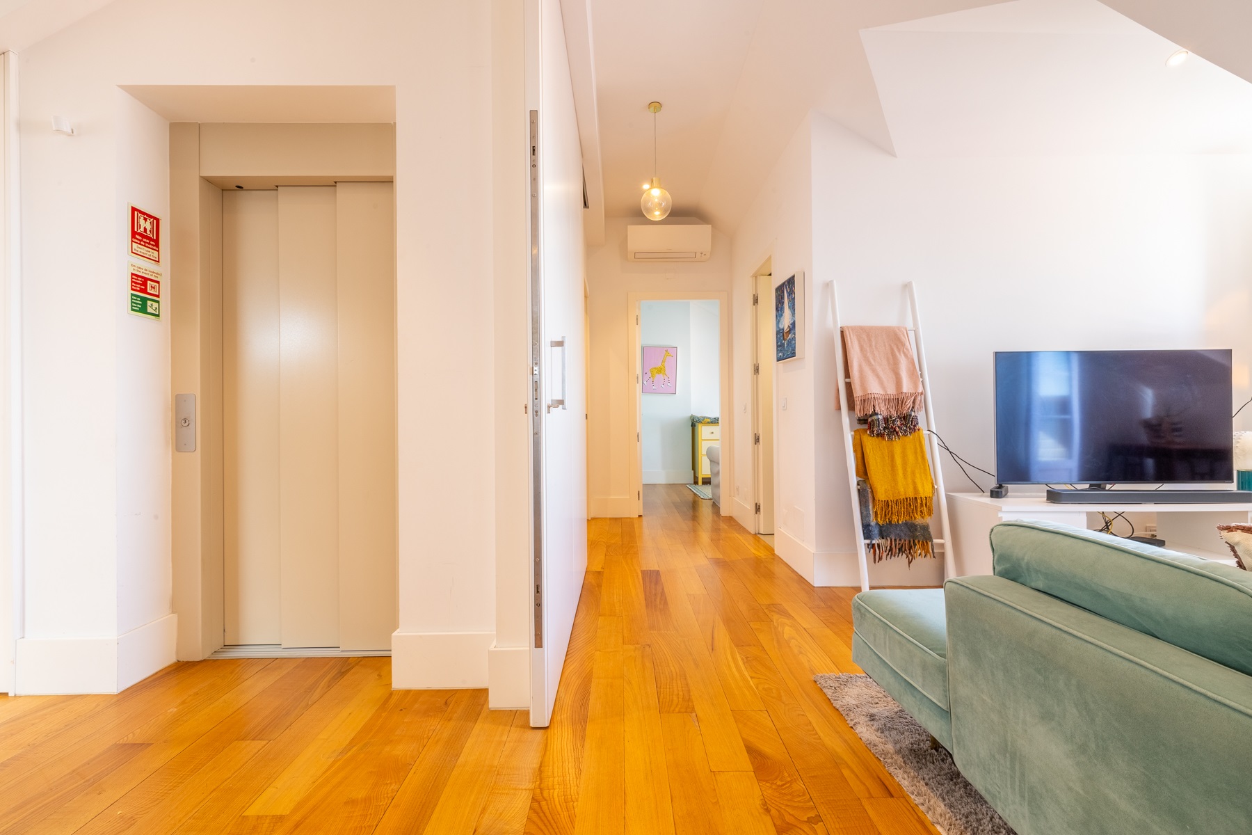  Flat, 2 bedrooms, for Sale - 物件實景