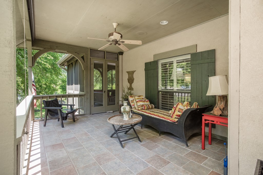 144 Shermans Mill Dr S, Ingram, Texas, 78025, United States, 3 Bedrooms Bedrooms, ,4 BathroomsBathrooms,Residential,For Sale,144 Shermans Mill Dr S,1290118