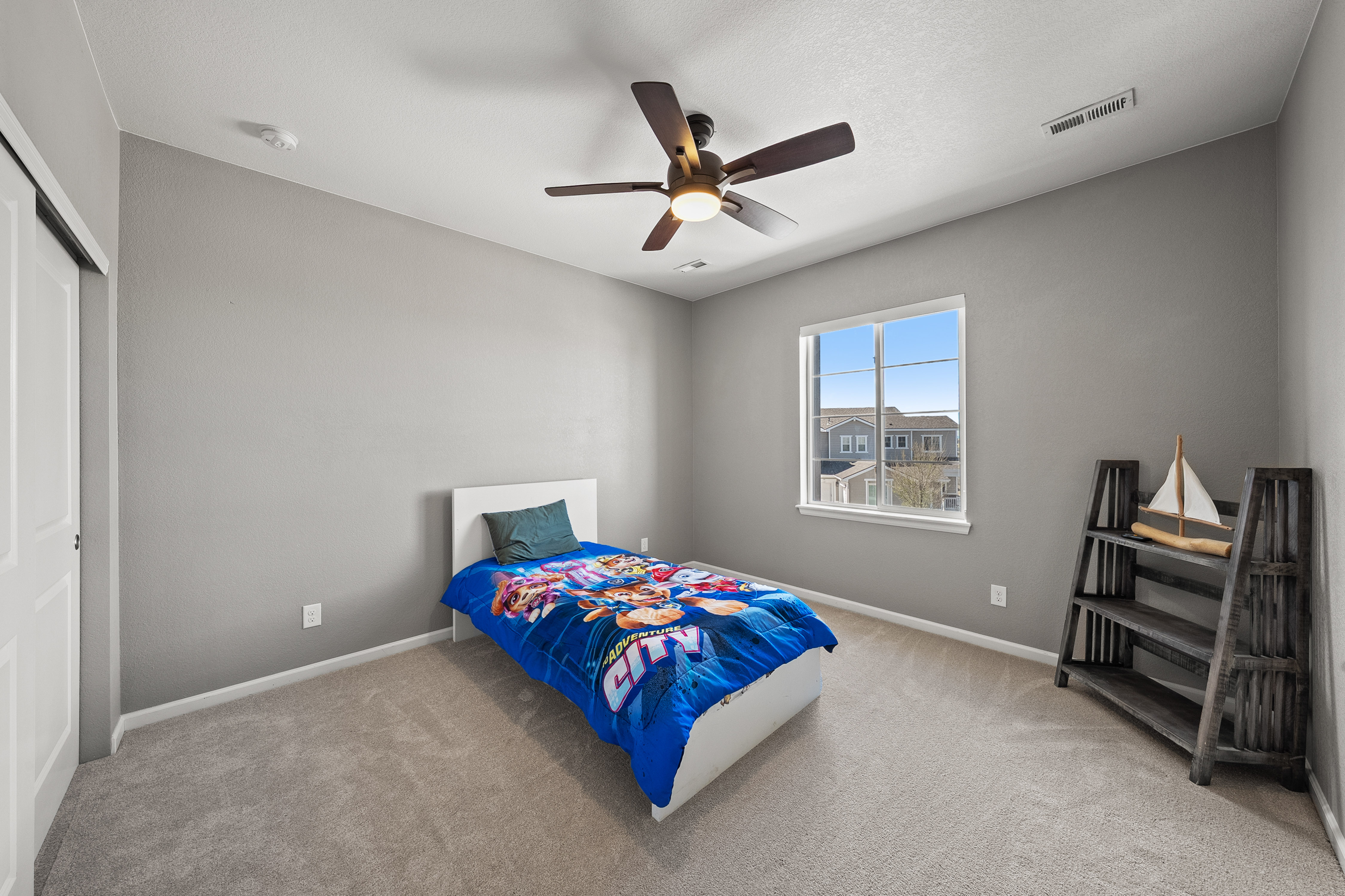  Set on an Impressive 0.35 Acre Homesite, the Outdoor Experience is Captivating - 物件實景