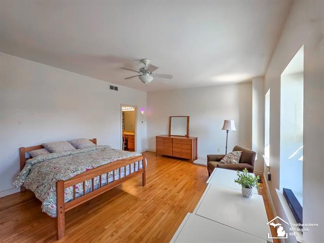 MONROE, Michigan, 48161, United States, 2 Bedrooms Bedrooms, ,3 BathroomsBathrooms,Residential,For Sale,1892814