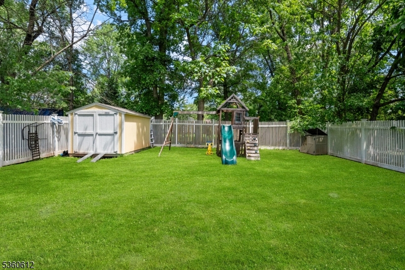 Bridgewater Twp., New Jersey, 08807, United States, 4 Bedrooms Bedrooms, ,4 BathroomsBathrooms,Residential,For Sale,1838632