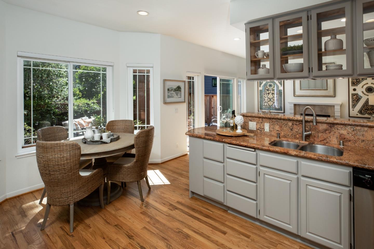 Menlo Park, California, 94025, United States, 4 Bedrooms Bedrooms, ,3 BathroomsBathrooms,Residential,For Sale,1927221