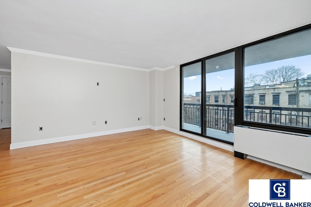 Brookline, Massachusetts, 02446, United States, 1 Bedroom Bedrooms, ,1 BathroomBathrooms,Residential,For Sale,1737969
