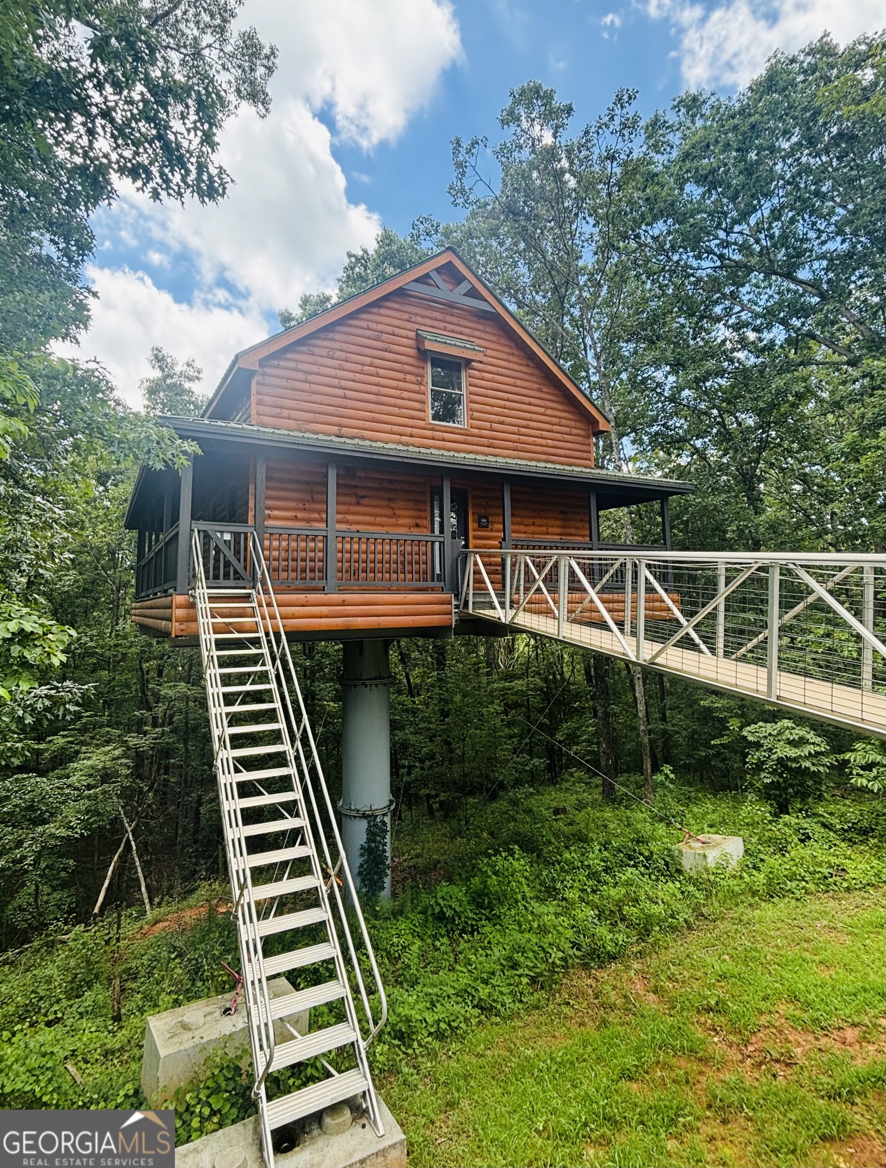 Cleveland, Georgia, 30528, United States, 1 Bedroom Bedrooms, ,1 BathroomBathrooms,Residential,For Sale,1864769