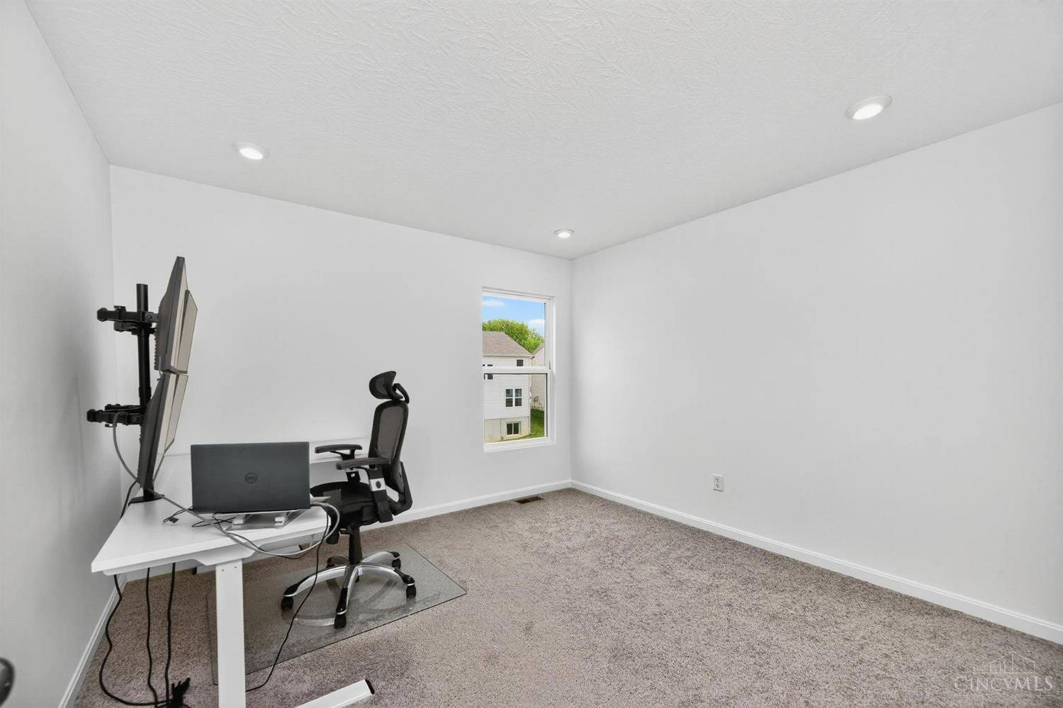 Turtle Creek Twp, Ohio, 45036, United States, 5 Bedrooms Bedrooms, ,4 BathroomsBathrooms,Residential,For Sale,1890162