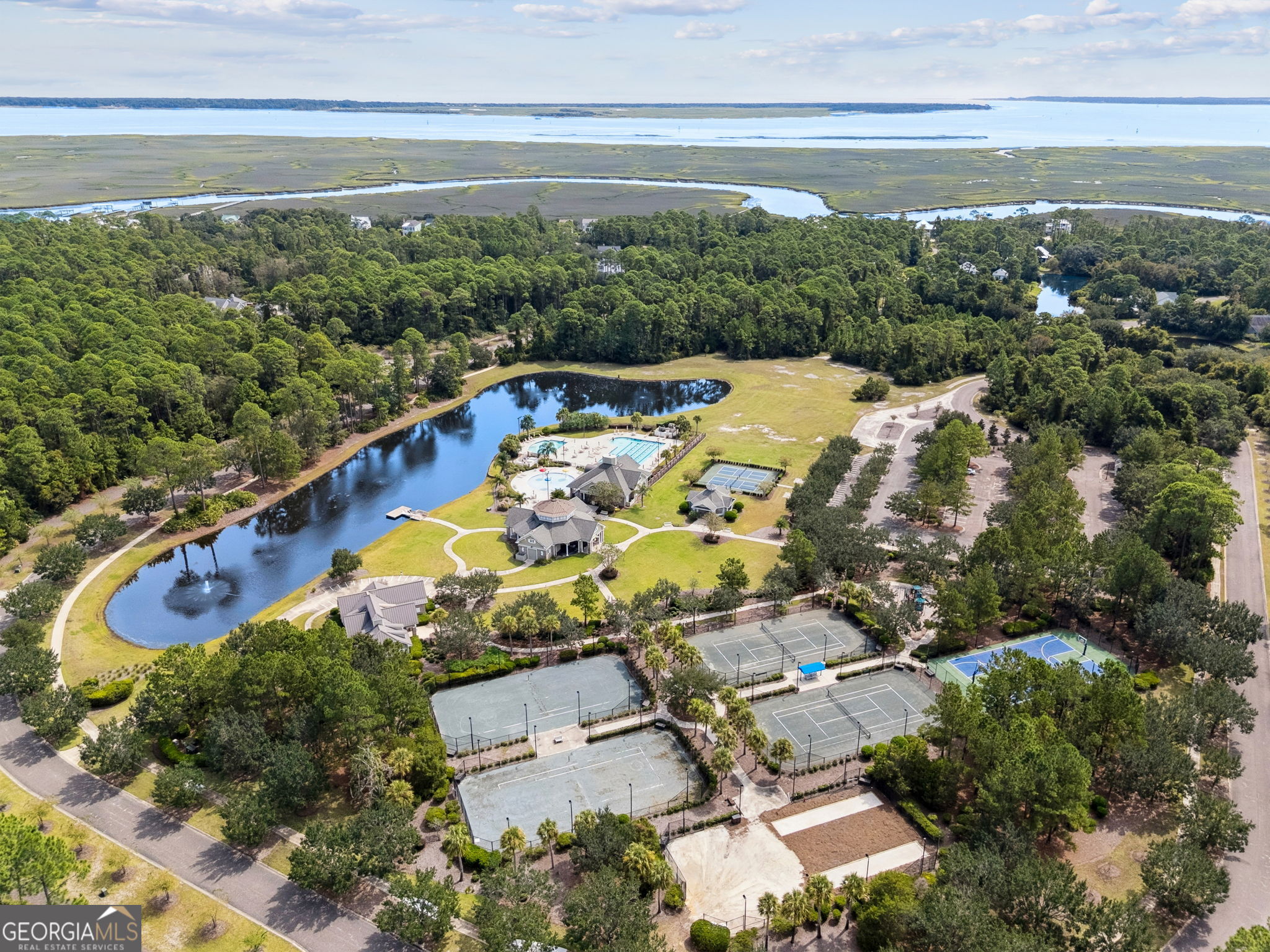 St. Marys, Georgia, 31558, United States, 3 Bedrooms Bedrooms, ,4 BathroomsBathrooms,Residential,For Sale,1991713