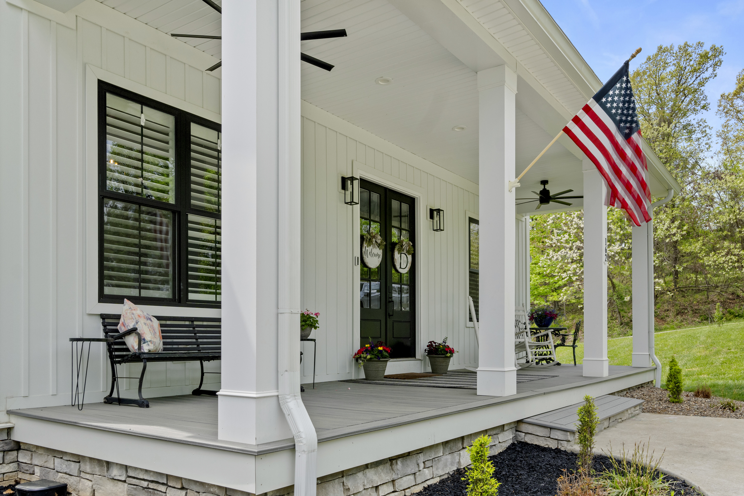 Huntington, West Virginia, 25701, United States, 6 Bedrooms Bedrooms, ,6 BathroomsBathrooms,Residential,For Sale,1977823