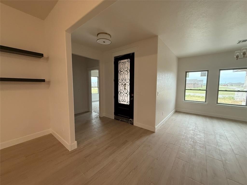 Altus, Oklahoma, 73521, United States, 4 Bedrooms Bedrooms, ,3 BathroomsBathrooms,Residential,For Sale,1980634