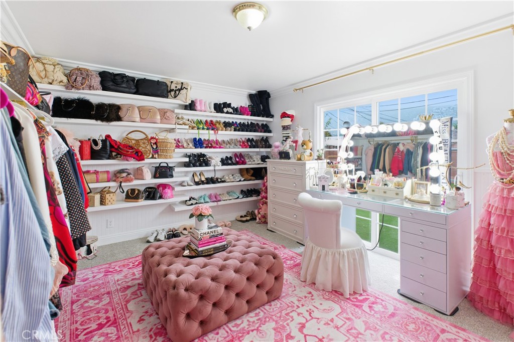 Simi Valley, California, 93063, United States, 3 Bedrooms Bedrooms, ,2 BathroomsBathrooms,Residential,For Sale,2006208