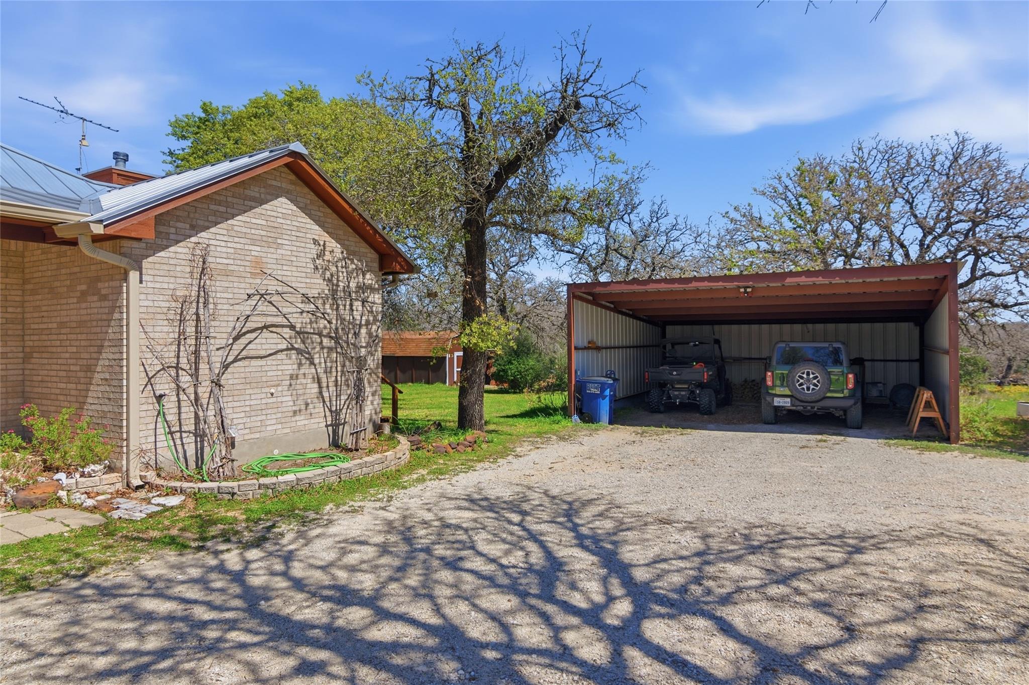 Seguin, Texas, 78155, United States, 3 Bedrooms Bedrooms, ,3 BathroomsBathrooms,Residential,For Sale,2037314