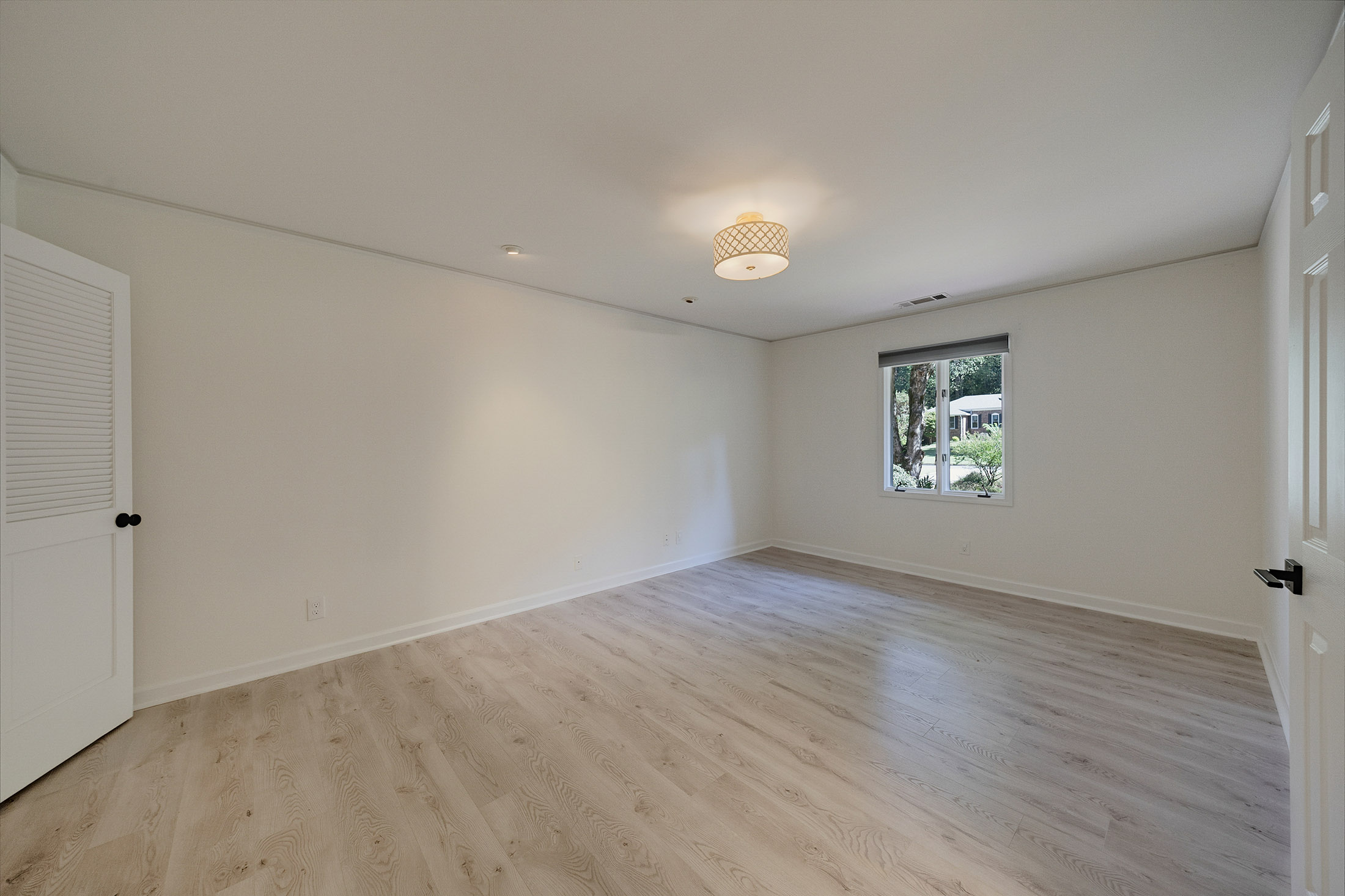  Spacious Ranch Overlooking the Fourth Fairway at Brookfield Country Club - 物件實景