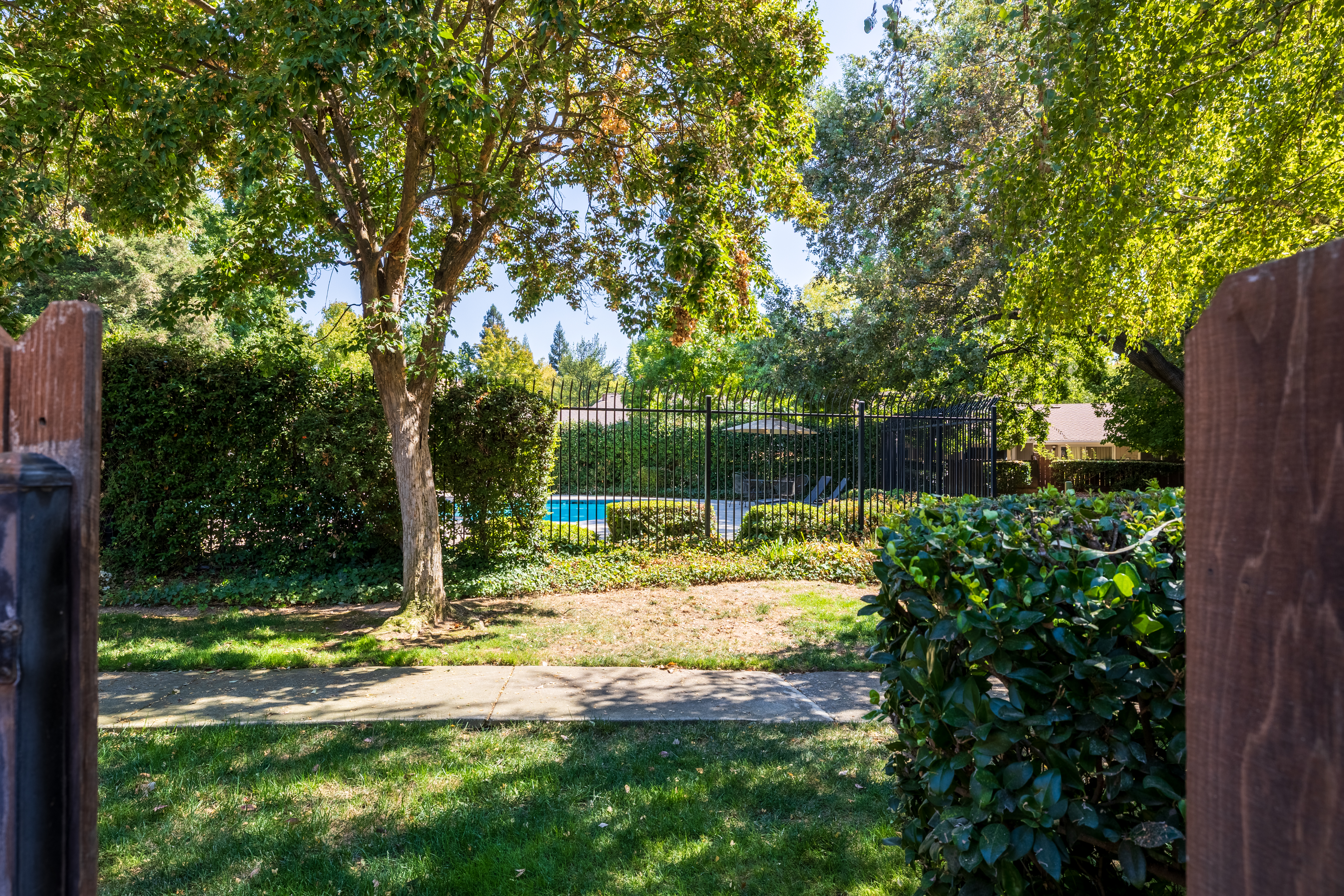  6750 Bertran Court, Citrus Heights, CA 95621 - 物件實景