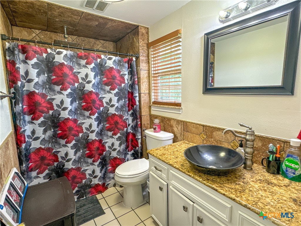 6072 County Road 122, Hallettsville, Texas, 77964, United States, 4 Bedrooms Bedrooms, ,2 BathroomsBathrooms,Residential,For Sale,6072 County Road 122,1589368